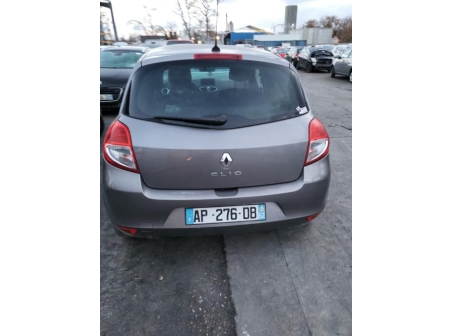 Vehicule-RENAULT-CLIO%203%20PHASE%202-2010-65fcd11dad3a98dabdbbe6bf9de8d159acfcd83b3e3ffc3dbdbcc4b6ba56df1c_m.jpg