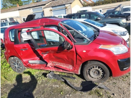 Vehicule-CITROEN-C3%20PICASSO%20PHASE%202-2013-31ce05725e3ac814201cdc16952d0735413bb39ffc5a1cda540226b518ce7193_m.jpg
