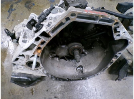 120547464-fbeb6af4-1081-4669-851f-6ab71e0a3146-Piece-Boite-de-vitesses-RENAULT-CLIO-5-PHASE-1-15-BLUE-DCI-8V-TURBO-edb9ce0c6122f33ce2dd166f15900637284aaeebd3a95ded7446de9c6c0423c3_m.JPG