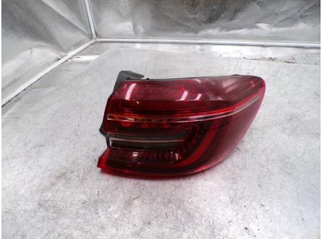 120321729-b12db565-0c3c-41d6-922d-aa32ac0f2c7f-Piece-120321729-Feu-arriere-principal-droit-265504885R-RENAULT-CLIO-5-4af2f46dd1fd9a07624d520cc9b3a306b90f93cb811ad1d2134e09136bcc230c_m.JPG