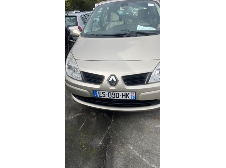 Vehicule-RENAULT-SCENIC%202%20PHASE%202-2008-98608ca9effc1e30bbdb7e47db178165c47388564f895389169226ad4cc4646d_m.jpg
