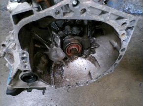 120609301-633fa5ab-a359-46d3-a6c7-a83e4d7fa527-Piece-RENAULT-69b0cc81288eee8d803f1e5e094d6616170759f105bf1b74476ee5bfad1a5a93_m.JPG 2