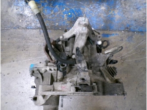 120615160-d5fc538c-b04f-42e7-89a8-ff9d3c9747dc-Piece-Boite-de-vitesses-DACIA-SANDERO-2-PHASE-1-12i-16V-68257c794316ebaf9b26093653123bf0f70ff3e3e9405a67ed9f23b8754578b1_m.JPG