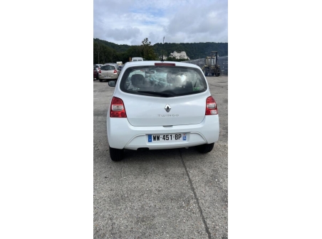 Vehicule-RENAULT-TWINGO%202%20PHASE%201-2011-12eb8e5c96ac9dc8cf40302a6fd1b3608a3ec08907ef0780010c1ae21cd7e445_m.jpg