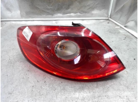 120263197-59975246-b456-4937-bd0c-d3594ef543dc-Piece-120263197-Feu-arriere-principal-gauche-3C8945095G-VOLKSWAGEN-PASSAT-5-CC-COUPE-20-TDI-16V-TURBO-3797e437fc0e39c8904a26eb91d65b3ea2a733706a4da7078d87264e08cfef39_m.jpg