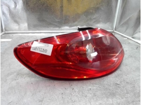 120263197-59975246-b456-4937-bd0c-d3594ef543dc-Piece-120263197-Feu-arriere-principal-gauche-3C8945095G-VOLKSWAGEN-PASSAT-5-CC-COUPE-20-TDI-16V-TURBO-3797e437fc0e39c8904a26eb91d65b3ea2a733706a4da7078d87264e08cfef39_m.jpg 2