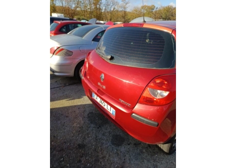Vehicule-RENAULT-CLIO%203%20PHASE%201-2008-b48519e5024d5aad9f89b8a80beb7ecf1cccff057a99dc5d33674a7ee7616b65_m.jpg