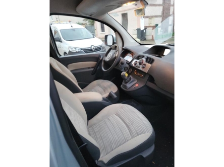 Vehicule-RENAULT-KANGOO%202%20PHASE%201-2012-591a95dfe52ffab3c6bd8a8a23f5f29670a84e91b1a7ca1953429b510a3ffe15_m.jpg