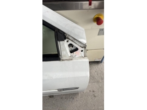 120841084-0632522c-5c95-4aef-9471-25bfba251f0e-Piece-Porte-avant-droit-7751479113-RENAULT-1931f05581fb2d366e384c4128f718aa734b568c2a3da4dbe904c30459061f67_m.jpg 2