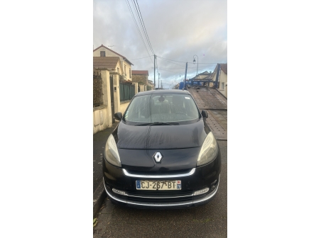 Vehicule-RENAULT-GRAND%20SCENIC%203%20PHASE%202-2012-a14d69468e811e57c21d4a33725b9992a43363126d88242b9d0bc438a05a0e72_o.jpg