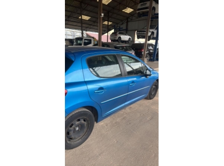 Vehicule-PEUGEOT-207%20PHASE%202-2011-7230aada42255903584ba8c9255368e31aca80dd6b5544638f3baa4198d81c25_m.jpg