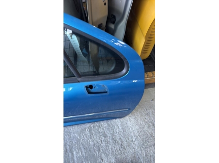 121040271-01a6f53c-bd95-4672-bc33-f2032a535660-Piece-Porte-avant-droit-9004X8-PEUGEOT-eff6bc91601a44a58b2b2d611847e2cbd34a19abc2abce7f25eb96df0070ad86_m.jpg