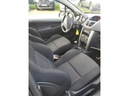 Vehicule-PEUGEOT-207%20PHASE%201-2009-d8dbb75030532bb61076e427339f6dbf1aa06b026a1834764a2fb966309e4a32_m.jpg