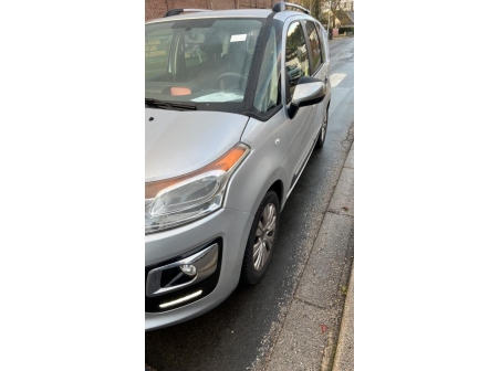 Vehicule-CITROEN-C3%20PICASSO%20PHASE%202-2013-b530d200b317dec9672fa1939bcde1abebc3af954ec1ac575269e3c2fc611507_m.jpg