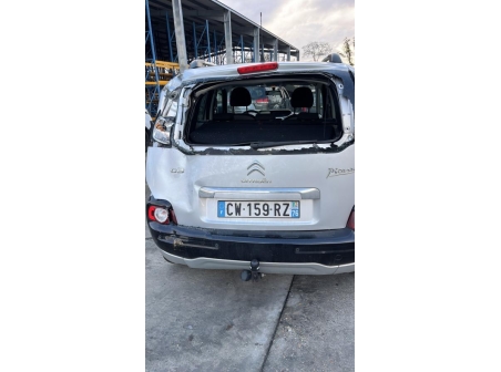Vehicule-CITROEN-C3%20PICASSO%20PHASE%202-2013-05c48bee2d25be19fe1bd7c43f7a2eade883420f10ac1fccd89bf0e70d8bd424_m.jpg