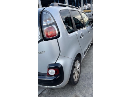 Vehicule-CITROEN-C3%20PICASSO%20PHASE%202-2013-9b9b07003262bf901c2dbfe6362816c42f511ae78de216e10273be9484cda3ee_m.jpg
