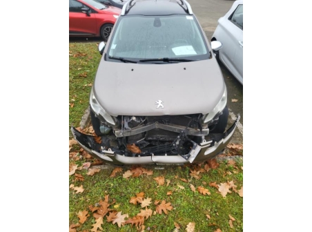 Vehicule-PEUGEOT-2008%201%20PHASE%201-2015-0858ba4c17bbc841c3769efc82684ce1326ae3144b8e27dea3986b399a526bb9_m.jpg