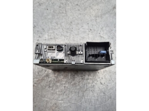 120923806-40ea0a04-6a31-4291-a6bf-3cff9a999a19-Piece-Autoradio-1616371680-PEUGEOT-208-1-PHASE-1-b79130679d2236154516f7f82acb9465d65e5e5179d9b6230f99c48678b9ac4e_m.jpg 2