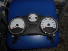 Vehicule-PEUGEOT-207-PHASE-1-1-6-2007-22930478618f1af34f33d3683f290749da780876f9efc73ae5d71e5f2fa277bc.jpg 2