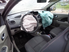 Vehicule-RENAULT-TWINGO-II-1-5-2008-e336c996f0ee0034b8aa7265f79191293f5602ab5685e132e1eb6ed18b64bd9c.JPG 2