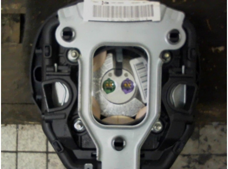Piece-Air-bag-conducteur-PEUGEOT-1007-Avant-Premiere-Dolce-Diesel-bb203fc1dad03d1f417d330054f80db11b40b22899a1fe381a481594b9d94168.jpg