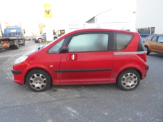 Vehicule-PEUGEOT-1007-Avant-Premiere-Dolce-1-4-2005-6c526336f5898480c1187a311080799edf125aaa0ecda027ccb9a4f775e14adb.JPG 2