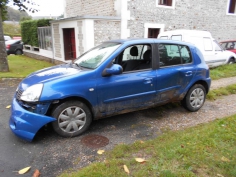 Vehicule-RENAULT-CLIO-II-PHASE-4-Campus-Evolution-Dynamique-1-5-2009-984cbf47e16ee332e510e9d5d1836ec4f650522679479bd5409a8e36094b4165.JPG 2