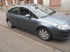 Vehicule-CITROEN-C4-1-6-2006-dc672da608761f471229ba819ee0022daefbf92257f798484230c9827a706e5a.JPG 2