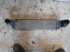 Piece-Echangeur-air-(Intercooler)-BMW-SERIE-3-E46-PHASE-1-320d-Diesel-b0fa83de6abed83fb94628cc743a6ddab4b6870583be583f939c8ff6e944f7d7.JPG