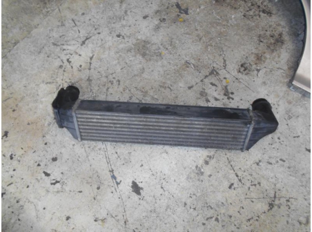 Piece-Echangeur-air-(Intercooler)-BMW-SERIE-3-E46-PHASE-1-320d-Diesel-a4ba400075c7c3a1682a6438483a1989bd017eb7bab0ca5cc39e656f26f27a97.JPG