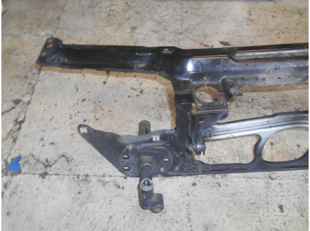 Piece-Armature-avant-Masque-avant-BMW-SERIE-3-E46-PHASE-1-320d-Diesel-358dce1632f67fbb8f7c4a6d06f7dc77ba04ed94ea79719199bd6b6d755886eb.JPG