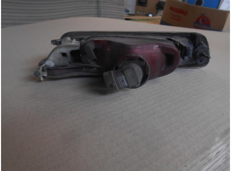 Piece-Anti-brouillard-droit-(feux)-BMW-SERIE-3-E46-PHASE-1-320d-Diesel-bc4b646df4ba9d5fe4e28b564e133927db690539478de8dbaa2c7bff856359ee.JPG