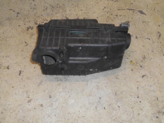 Piece-Boite-a-air-PEUGEOT-806-Eden-Park-Diesel-dfeab0a6157cb2d6d0582f7a2c8f2d494678cafc8dacd571e386c38a43522b8d.JPG 2