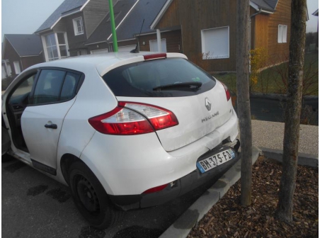 Vehicule-RENAULT-MEGANE-III-PHASE-1-1-5-2011-01db10b0e5bac13d679f12dcfafea61a13121b98ffa52919d67f3e513b5396c4.JPG Vehicule-RENAULT-MEGANE-III-PHASE-1-1-5-2011-01db10b0e5bac13d679f12dcfafea61a13121b98ffa52919d67f3e513b5396c4.JPG