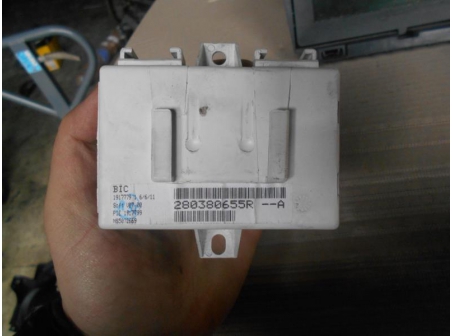 Piece-GPS-RENAULT-KANGOO-EXPRESS-PHASE-2-Diesel-ddb53633afc973b30e20c2122f8851f5ca27e9d0457a93853f38154b565b0f91.JPG
