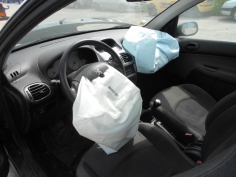 Vehicule-PEUGEOT-206-1-4-2008-c37c1a10fb70e00630e740ff8bf2edcf7c7846fc50b0809c17b27ff12e3e5559.JPG 2