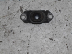 Piece-Support-moteur-gauche-RENAULT-CLIO-III-PHASE-2-Essence-893efa4aba7ad22afc8e0e47b066d3257576395d029bc38dd5c56e27ce1a0d98.JPG 2