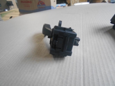 Piece-Commodo-phare-BMW-SERIE-3-E46-PHASE-1-320d-Diesel-9f406e575761313b153549bbbaf207d8e69a7a6a0ccbd714e4005ba2203ffb69.JPG 2