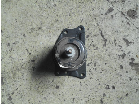 Piece-Support-moteur-droit--6faec932e3b4788ddf8364f869937a0256a1e70cc82f7fdd0be0b4d1d13bf784.JPG