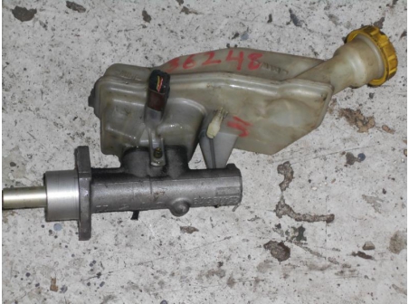 Piece-Maitre-cylindre-(freinage)-CITROEN-C3-PHASE-1-Diesel-205efbfa07940aad197e01ffd57d21f1d893b529de3a95b5d5b5bd8f1bc59fec.JPG