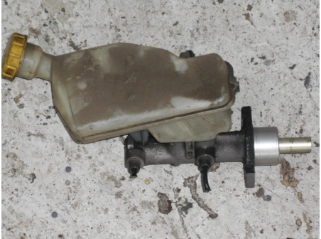Piece-Maitre-cylindre-(freinage)-CITROEN-C3-PHASE-1-Diesel-c4c6cb6f545ebd27e3782c6218bc95d37bd925734ba941b32498b339c1fe74f0.JPG