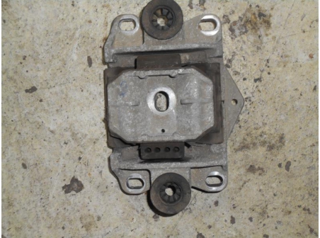 Piece-Support-moteur-gauche-FORD-MONDEO-2000-MONDEO-CLIPPER-2000-Titanium-Diesel-3ec735a249366d5887dd1da81afeadc414a41c6a841fd2b1e132c3b928a95017.JPG