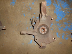 Piece-Moyeu-avant-gauche--69208090d87e7c73a14adc010786070290dd69dd569ea14e511484b90f509380.JPG 2