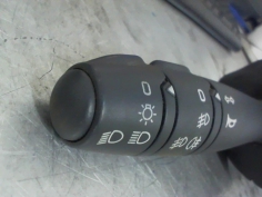 Piece-Commodo-phare--d73604cd5a2f74848d0e4910ccacb11bcbacfe8fca60e9f3a3b52de7465d5311.jpg 2