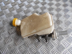 Piece-Maitre-cylindre-(freinage)-CITROEN-C3-II-PHASE-2-Diesel-fb0352aaf0bde3c526148e5beec97f8ef980dda9611f73277006234e205a991e.JPG 2