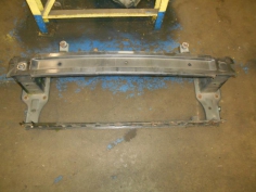 Piece-Renfort-pare-choc-avant-(traverse)--fc42edaf5b3a97fe7fbeab4e9dd474658b9ee5e26ab17e28001e0198b4573930.JPG