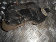 Piece--af557e98fefe958dbc75b1c0407015ca2d48e73e66c38e37494855c23f5c9b7f.JPG 2