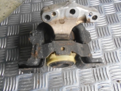 Piece--815e40c85cc418d7f1d13bf433c690782342b22cb721b11d25df084959067351.JPG 2