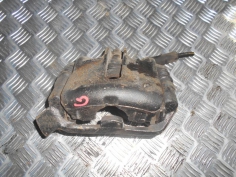 Piece-Etrier-avant-gauche-(freinage)-RENAULT-CLIO-II-PHASE-1-Renault-Sport-ESSENCE-1108cd8295f7a60c10a82eae2877dabd8e63eaa19b938291b3c0fe63e48666e1.JPG