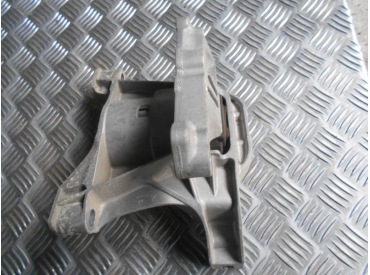 Piece-PEUGEOT-308-II-SW-Diesel-2e6647d4085fb0d62a4e444f83456c3b1de56419dc50a20205661bc184d624a4.JPG